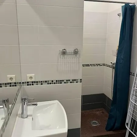Freshly Renovated In The Center Of Apartment Riga